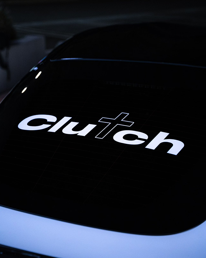Clutch Windshield Banner V3