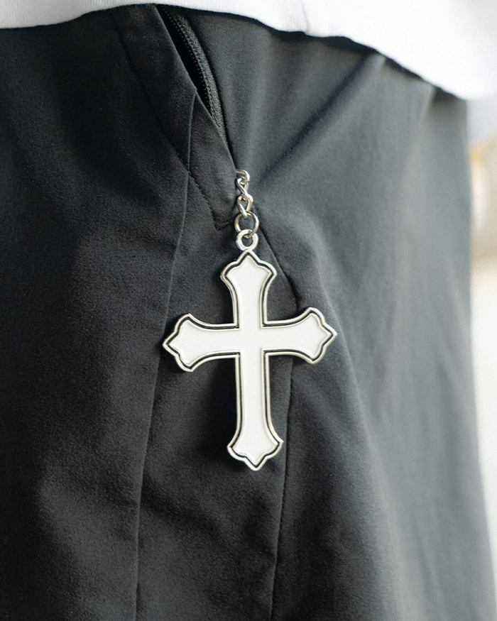 Clutch "Cross" Metal Keychain