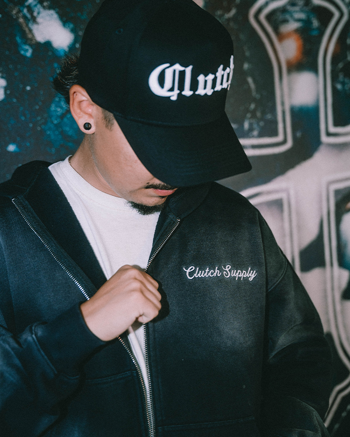 Clutch "Washed" Script Zip Up