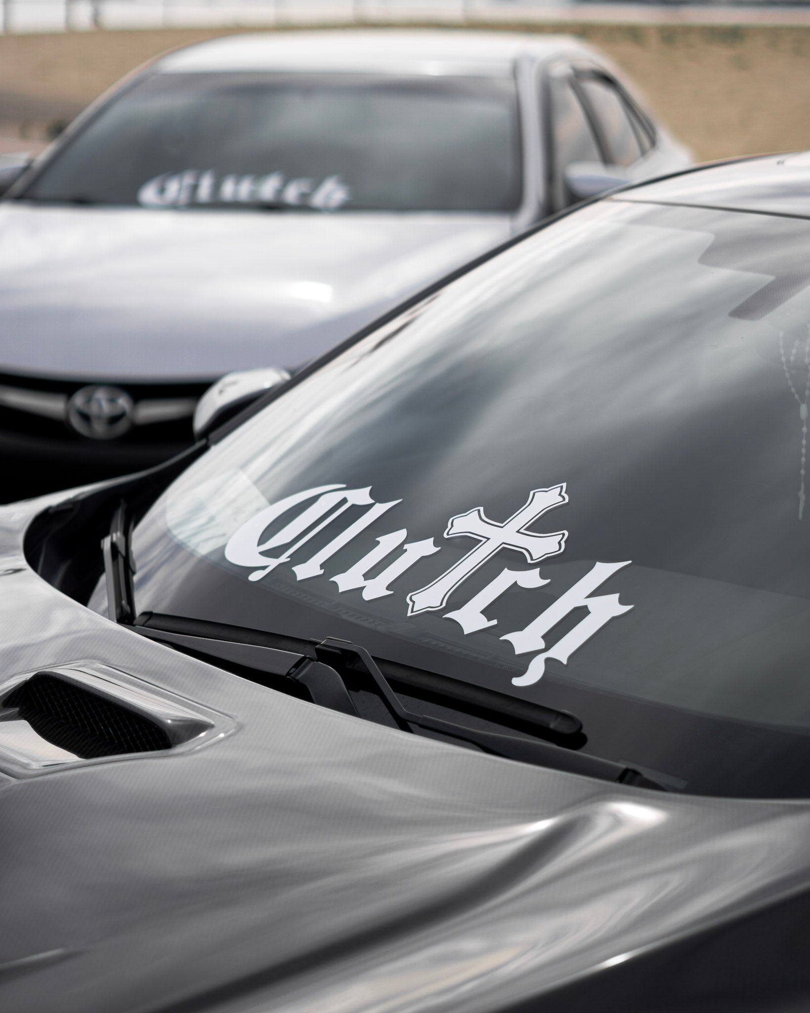 Original Clutch Windshield Banner